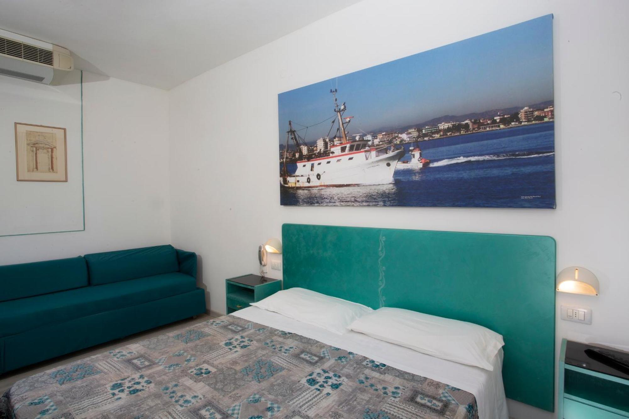 Hotel Marselli Rimini Exteriér fotografie