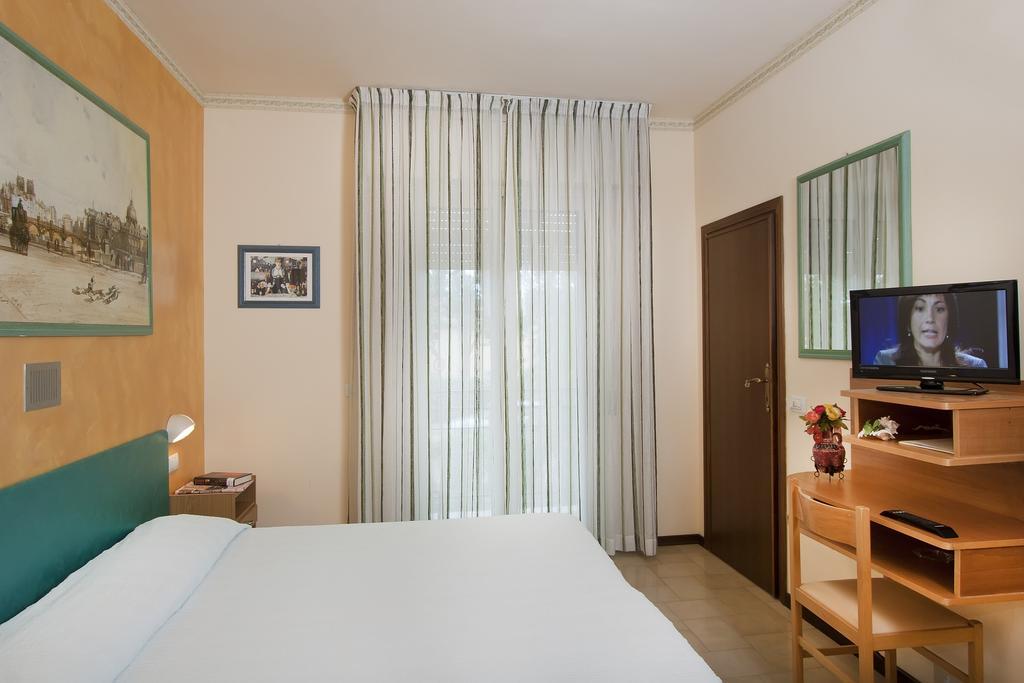 Hotel Marselli Rimini Exteriér fotografie