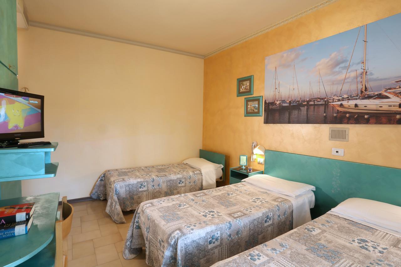 Hotel Marselli Rimini Exteriér fotografie